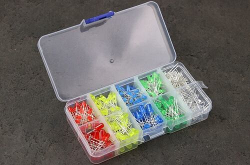 300 Parça 5 Renk Led Seti - (Kutulu)